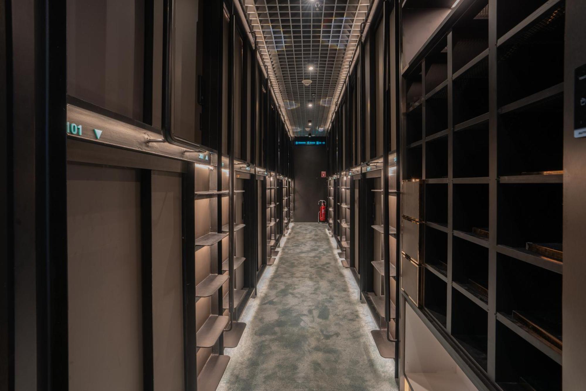 Capsuletransit Sleep Lounge Klia T1 Airport Hotel - Landside, Public Area At Lvl 5 Sepang Exterior foto
